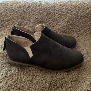 Dr. Scholl’s Back Zip Bootie - 7.5 M